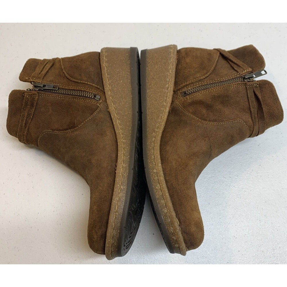 Born Vaughn Ankle boots Womens 9 brown distressed suede - Picture 2 of 8